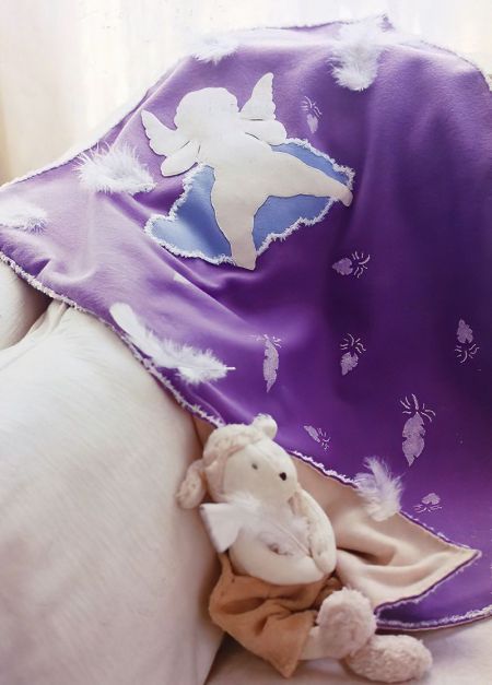 Instructions for Making an Felt Angel Baby Blanket thumbnail