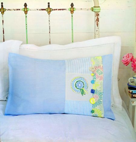 Creating the Rosette Pillow thumbnail