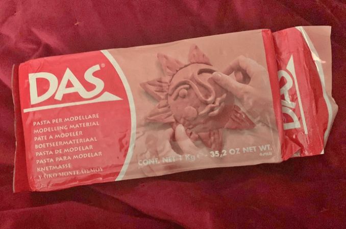 Remember The Smell Of Das Modelling Clay? image one